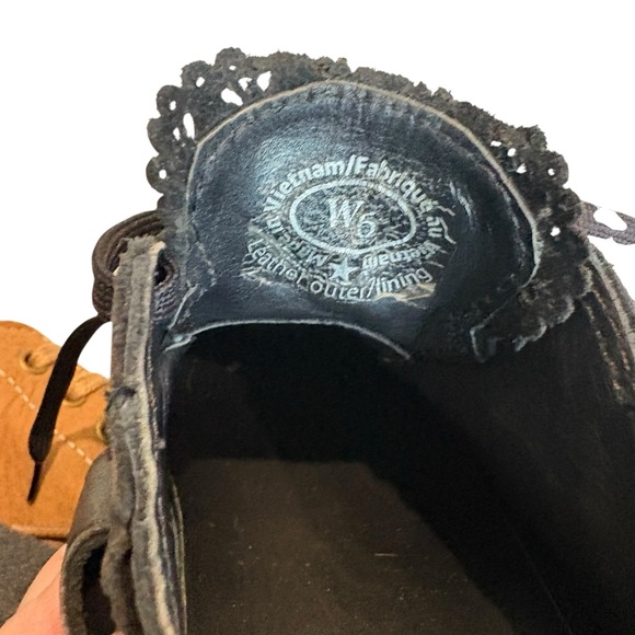 John Fluevog Discontinued 7TH Heaven Capellan Buckled Derby Shoe, Sz 6 - Picture 14 of 16